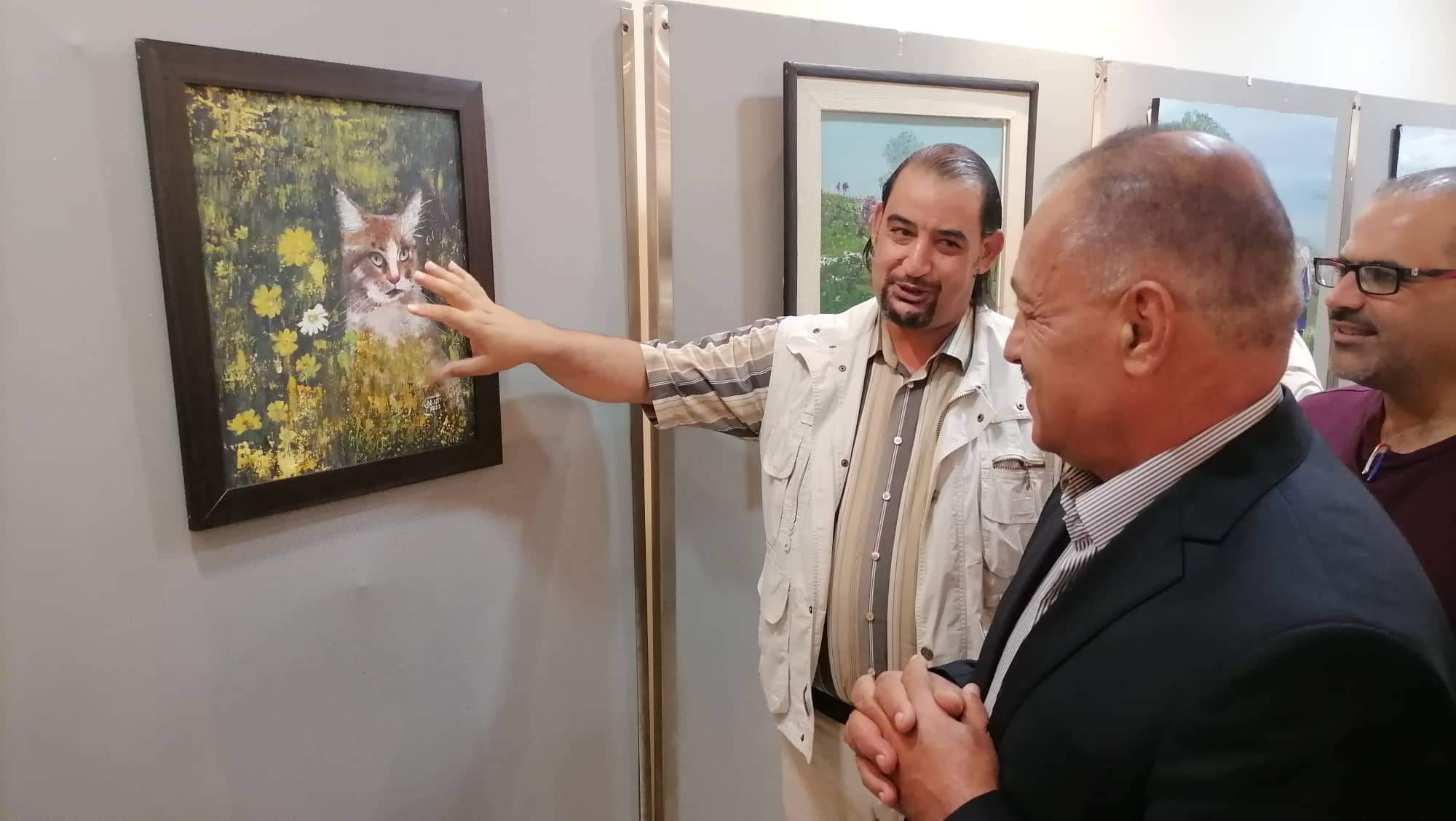 معرض زهور من الأردن للفنان د. أحمد بني عيسى